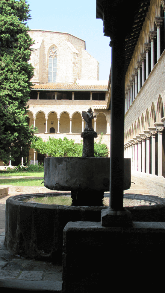 fuente-claustro-monasterio-pedralbes