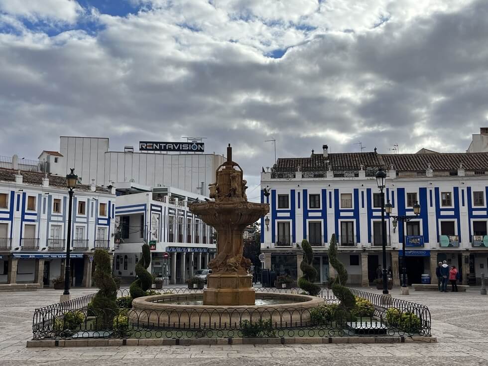 fuente-plaza-centro-valdepenas